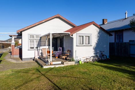 Photo of property in 152 High Street, Waimate, 7924