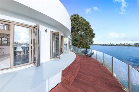 Photo of property in 6 Shepherds Road, Papakura, 2110