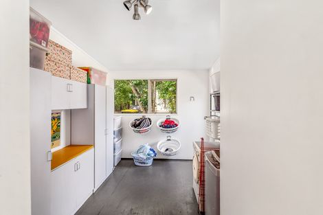 Photo of property in 21 Cypress Place, Owhata, Rotorua, 3010