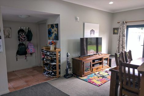 Photo of property in 4 Summerhays Street, Terrace End, Palmerston North, 4410