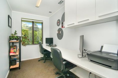 Photo of property in 17 Abattoir Road, Westport, 7825