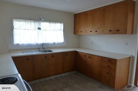 Photo of property in 2/87 Cook Street, Howick, Auckland, 2014