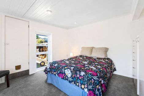 Photo of property in 9 Oak Street, Ebdentown, Upper Hutt, 5018