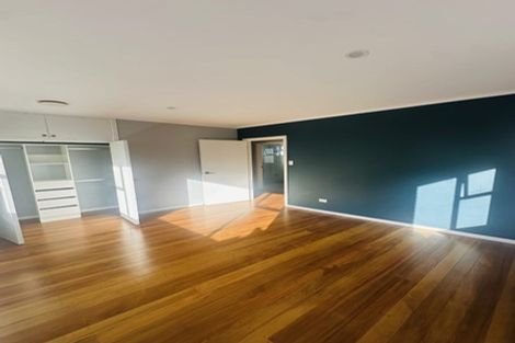 Photo of property in 13 Tui Glen Road, Birkenhead, Auckland, 0626