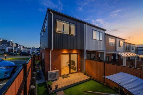 Photo of property in 4 Treeline Lane, Flat Bush, Auckland, 2019