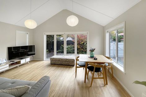 Photo of property in 340a Fergusson Drive, Heretaunga, Upper Hutt, 5018