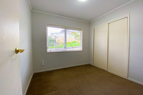 Photo of property in 4 Sailfish Drive, West Harbour, Auckland, 0618
