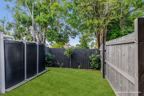 Photo of property in 5/32 Brandon Road, Glen Eden, Auckland, 0602