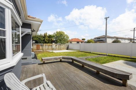 Photo of property in 10 Dudley Terrace, Frankton, Hamilton, 3204