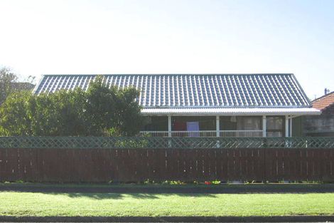 Photo of property in 2/22 Clendon Avenue, Papatoetoe, Auckland, 2025