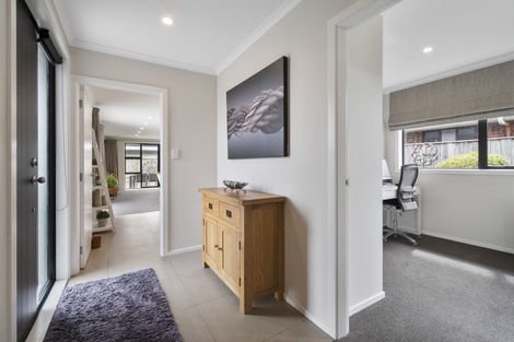Photo of property in 67a Albert Street, Palmerston North, 4414