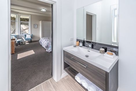 Photo of property in 8 Mason Terrace, Gonville, Whanganui, 4501