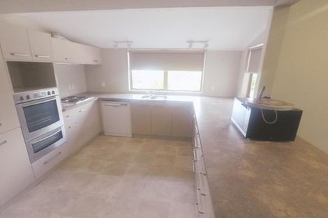 Photo of property in 40 Halswater Drive, Churton Park, Wellington, 6037