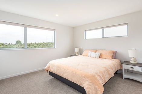 Photo of property in 9 Kakapo Lane, Redwood, Christchurch, 8051