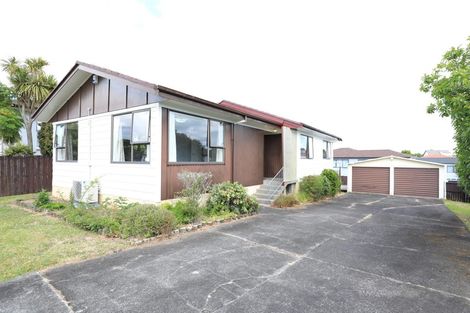 Photo of property in 34 Jandell Crescent, Bucklands Beach, Auckland, 2014