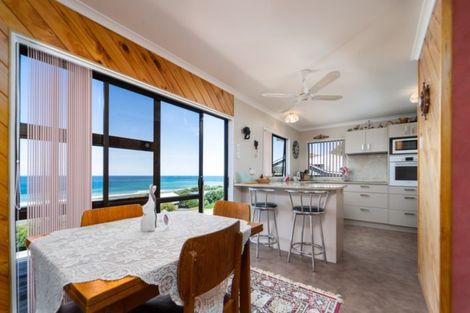 Photo of property in 4 Ben Avon Grove, Cape Palliser, Featherston, 5772