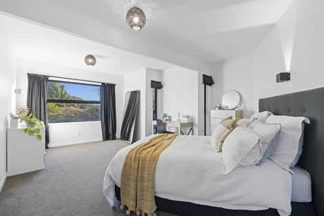 Photo of property in 12a Ridge Lane, New Plymouth, 4310