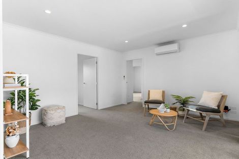 Photo of property in 20 Kowi Lakes Drive, One Tree Point, 0118