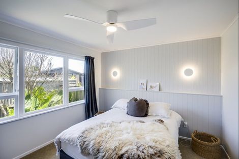 Photo of property in 21 Davidson Avenue, Pirimai, Napier, 4112