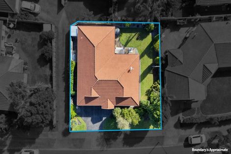 Photo of property in 32 Highfields Terrace, Henderson, Auckland, 0612