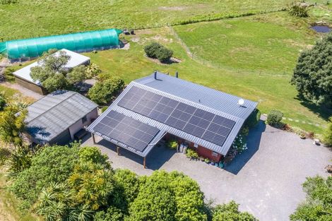 Photo of property in 501 Waihakeke Road, Taumata Island, Carterton, 5792