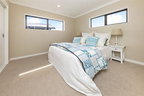 Photo of property in 37 Papareia Road, Karaka, Papakura, 2113