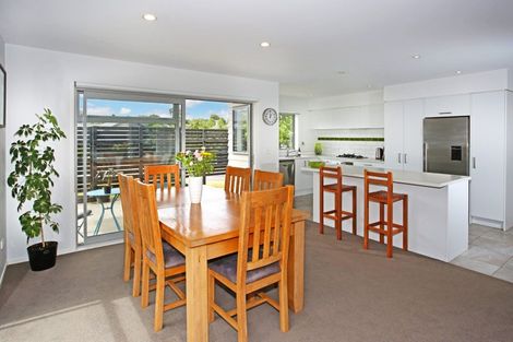 Photo of property in 8 Stockyard Crescent, Pukekohe, 2120