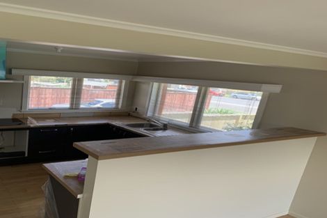 Photo of property in 1/16 Shakespeare Road, Milford, Auckland, 0620