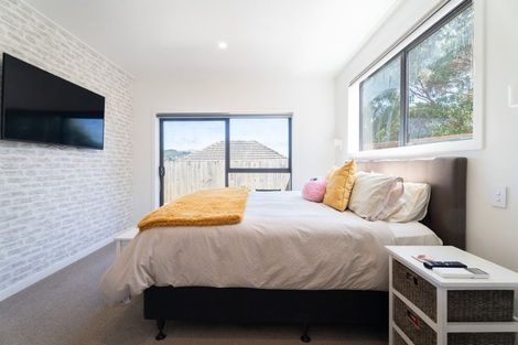 Photo of property in 2a Mapplebeck Street, Titahi Bay, Porirua, 5022