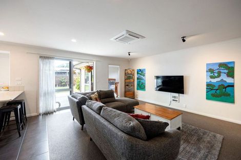 Photo of property in 18 Brancaster Place, Cambridge, 3434