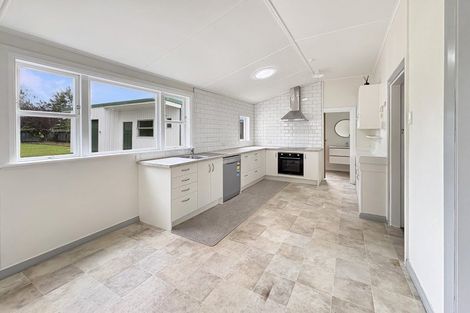 Photo of property in 31 Tararua Street, Pahiatua, 4910