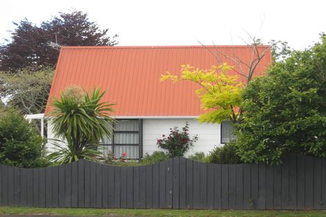 Photo of property in 4 Robyn Hyde Place, Leamington, Cambridge, 3432