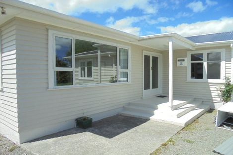 Photo of property in 180a Cambridge Street, Levin, 5510