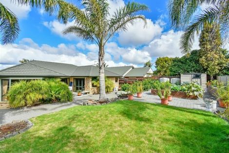 Photo of property in 15 Sunset Drive, Pukekohe, 2120