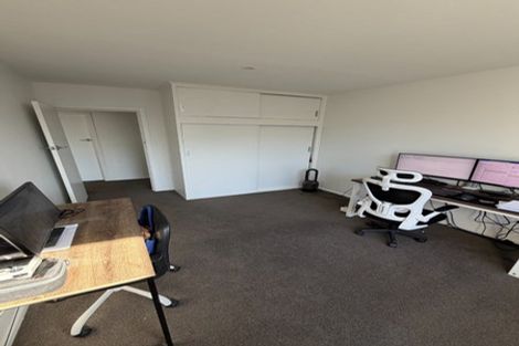 Photo of property in 1/272 Main North Road, Redwood, Christchurch, 8051