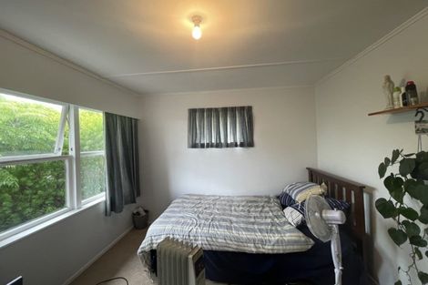 Photo of property in 88 Target Road, Totara Vale, Auckland, 0629