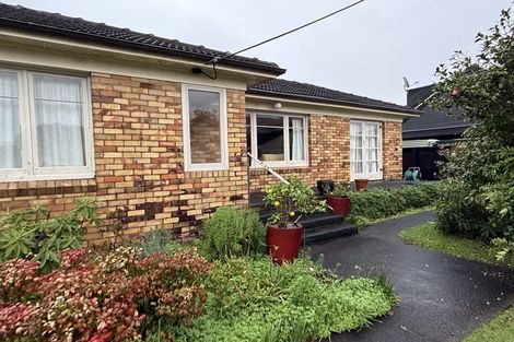 Photo of property in 12 Crete Avenue, Milford, Auckland, 0620