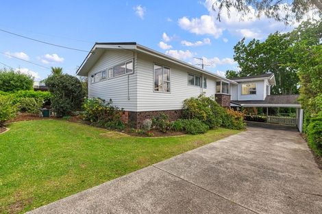 Photo of property in 98 Tiroroa Avenue, Te Atatu South, Auckland, 0610