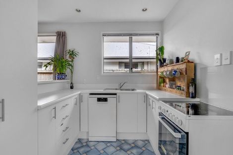 Photo of property in 2/296b Wairakei Road, Bryndwr, Christchurch, 8053