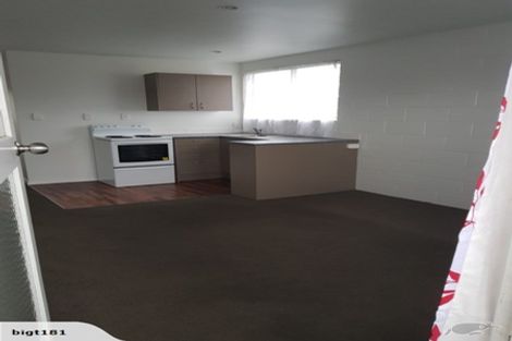 Photo of property in 8/112a Olliviers Road, Phillipstown, Christchurch, 8011