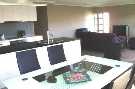 Photo of property in Bellagio Apartments, 8a/39 Taranaki Street, Te Aro, Wellington, 6011