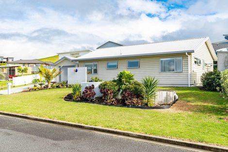 Photo of property in 4 Kakapo Place, Mangawhai, 0505