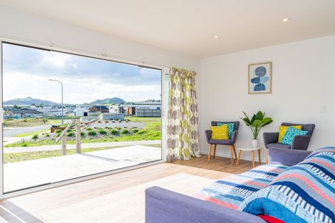 Photo of property in 25 Northcoast Place, Mangawhai Heads, Mangawhai, 0505