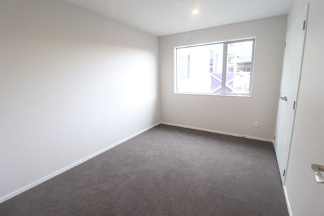 Photo of property in 2a Crystal Avenue, Te Atatu South, Auckland, 0602