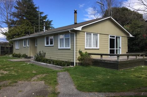 Photo of property in 15 Te Rangitautahanga Road, Turangi, 3334