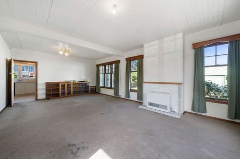 Photo of property in 301 Waiwhetu Road, Fairfield, Lower Hutt, 5011
