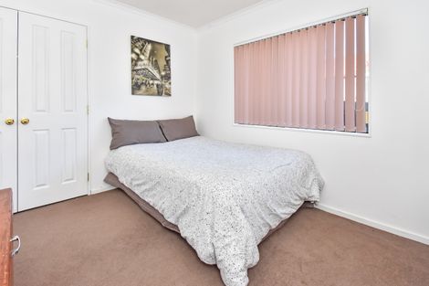 Photo of property in 9 Carn Place, Weymouth, Auckland, 2103