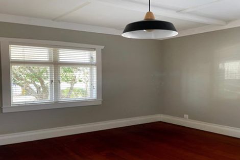 Photo of property in 56 Amaru Road, One Tree Hill, Auckland, 1061