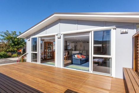 Photo of property in 117 Hetherington Road, Whangamata, 3620