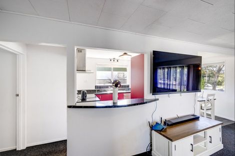 Photo of property in 8 Spriggs Crescent, Greenmeadows, Napier, 4112